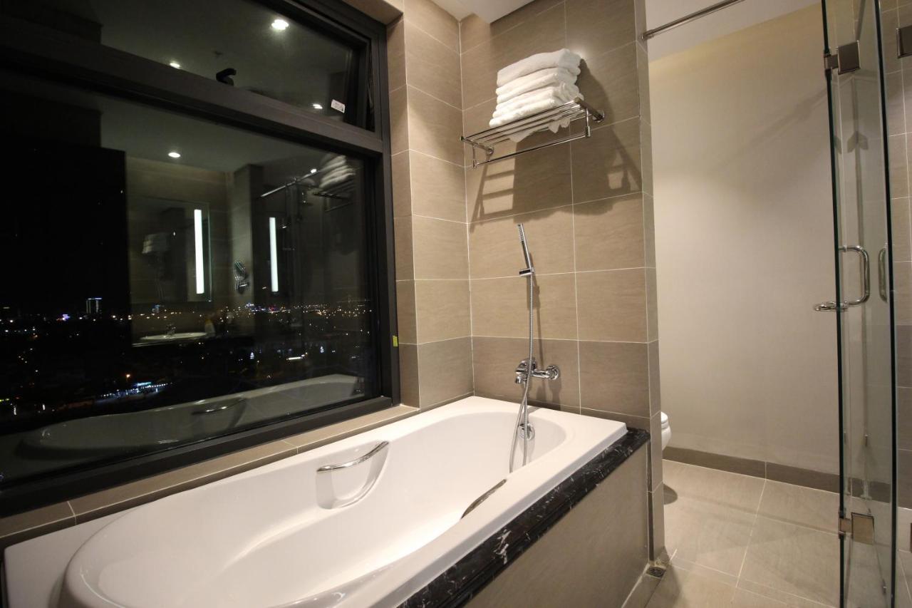 Luxury Neo-Classic Condo دا نانغ المظهر الخارجي الصورة