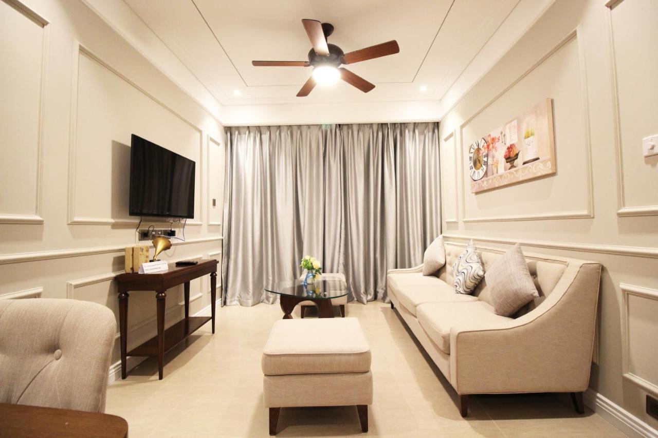 Luxury Neo-Classic Condo دا نانغ المظهر الخارجي الصورة
